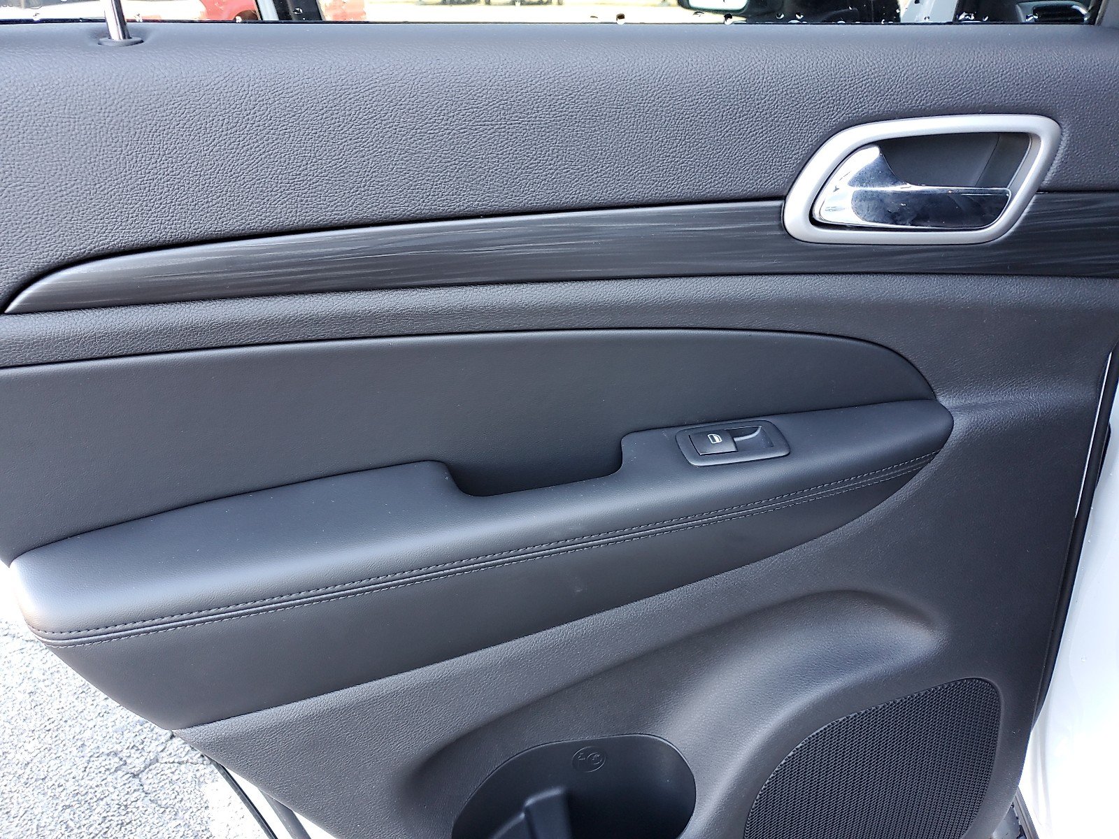 New 2020 Jeep Grand Cherokee Laredo E Sport Utility In Florence